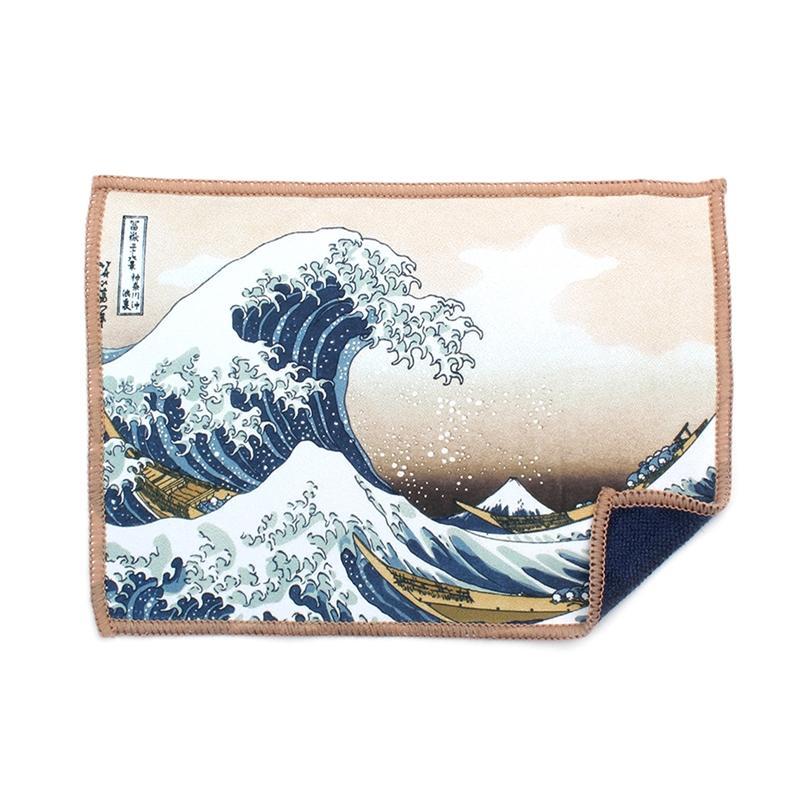 Safely clean your iPad with the Smartie cloth featuring The Great Wave Off Kanagawa by Katsushika Hokusai